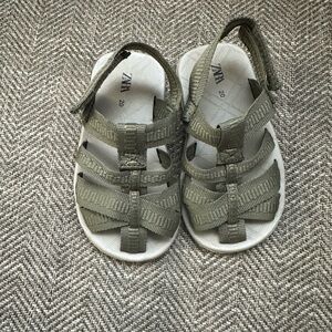 Toddler Zara sandals